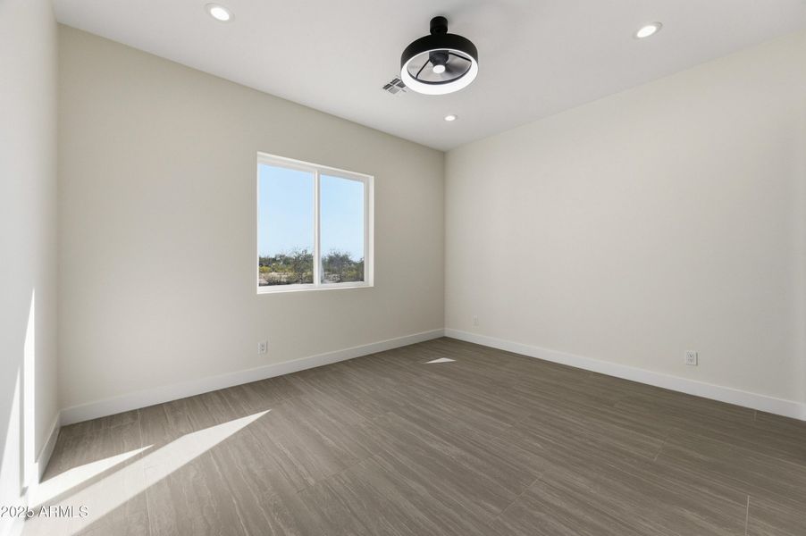 10039 N Burris Rd-137 10039 N Burris Rd-137