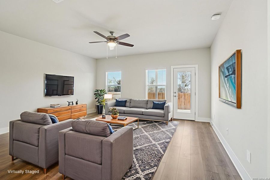 Furnished interior view inside a new home in Carmel Ranch, Schertz (Image 14).