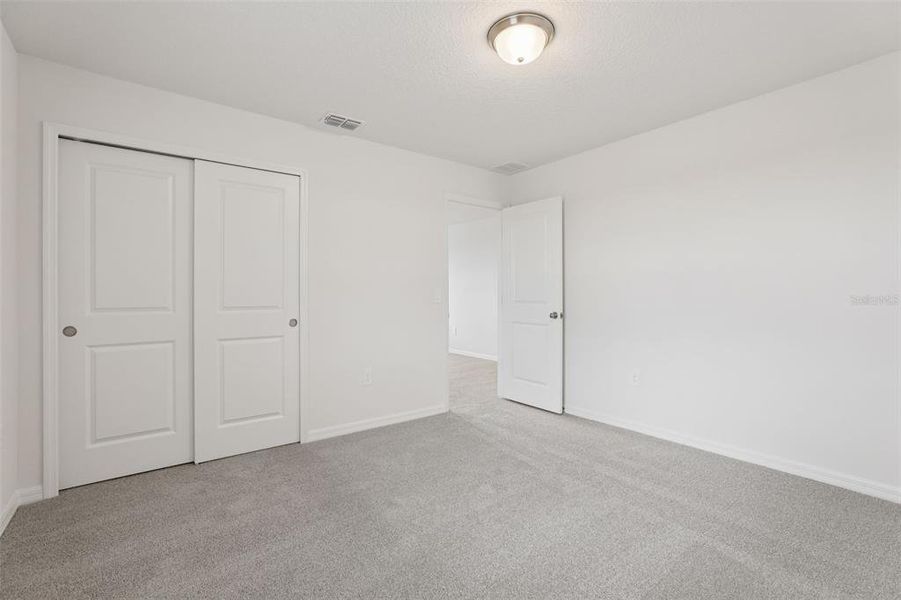 Spacious, unfurnished interior of a new home in Hamilton Bluff - Classic Series, Lake Hamilton (Image 26). Spacious, unfurnished interior of a new home in Hamilton Bluff - Classic Series, Lake Hamilton (Image 26).