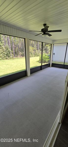 Image 29 of a home in Sawmill Branch Express.