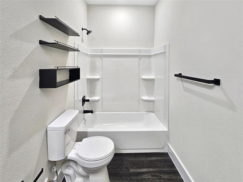 Furnished interior view inside a new home in , Malakoff (Image 7).