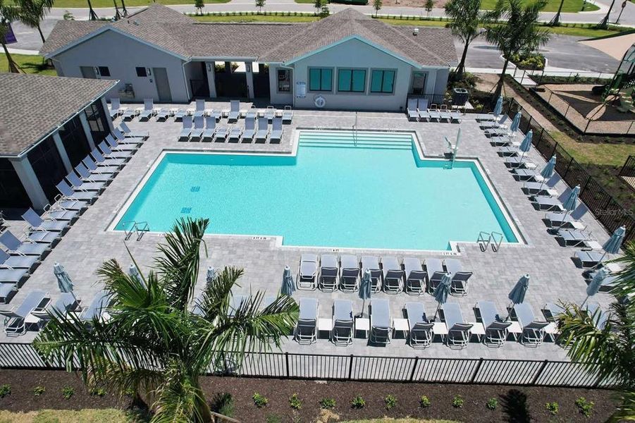 Community amenities in Island Lakes at Coco Bay: Executive Homes, Englewood (Image 19). Community amenities in Island Lakes at Coco Bay: Executive Homes, Englewood (Image 19).