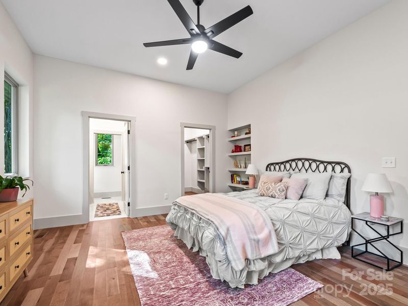 Built-ins, large walk-in closet