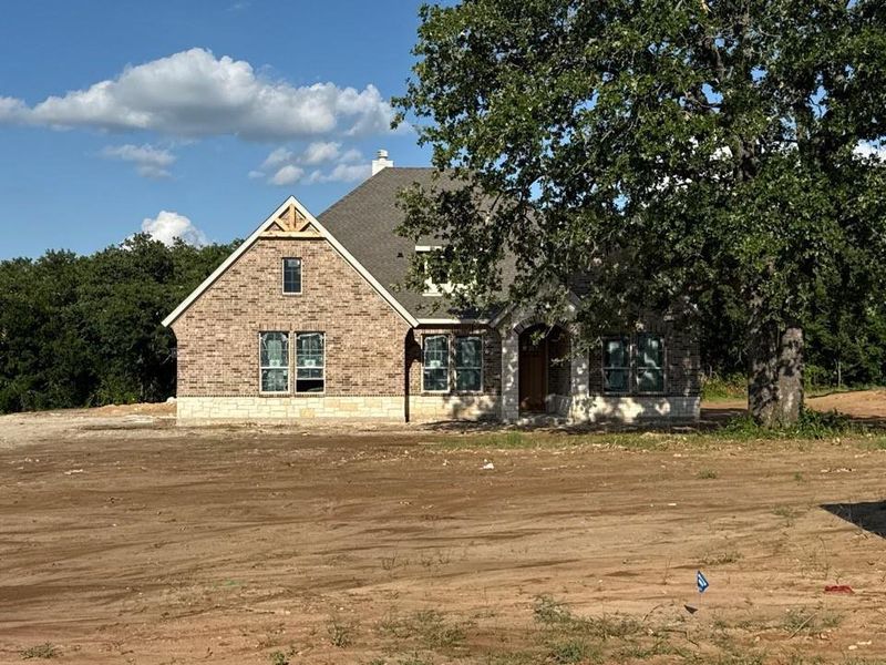 Image 16 of a home in Oak Grove Addition.