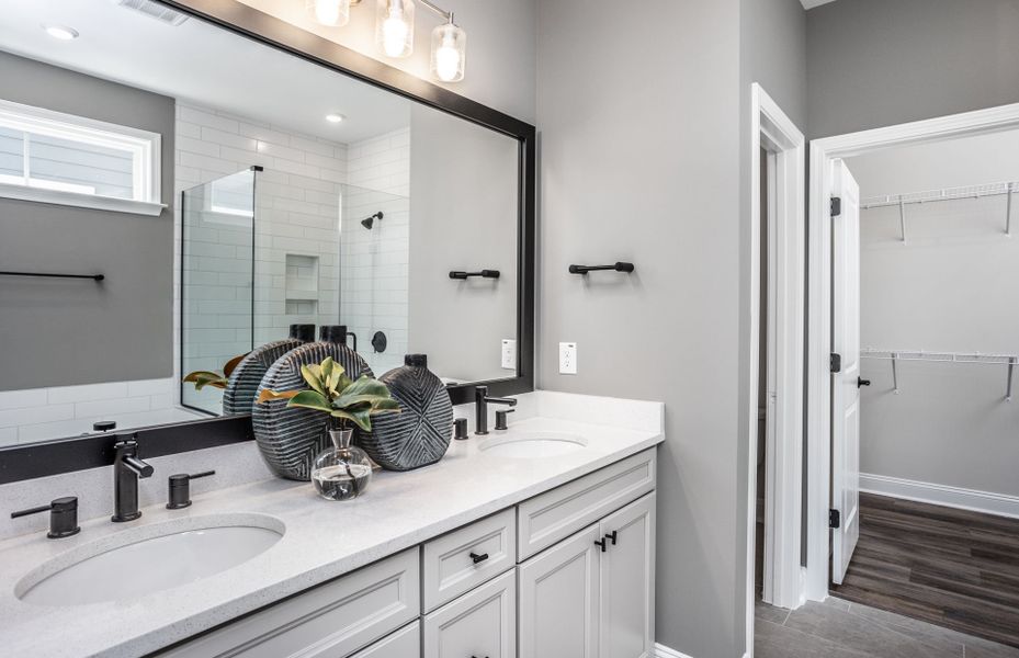 Furnished interior view inside a new home in Lewiston Meadows, Greensboro (Image 6).