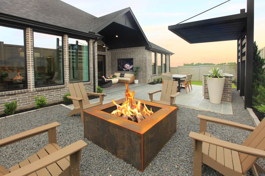 Eastland II Outdoor Living Area Eastland II Outdoor Living Area