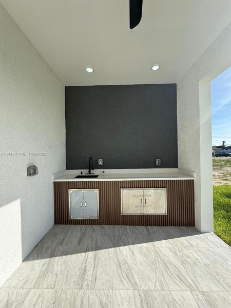 Furnished interior view inside a new home in , Cape Coral (Image 8).