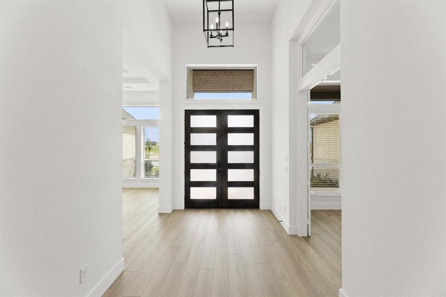 241 Broadmoor-Entry-1