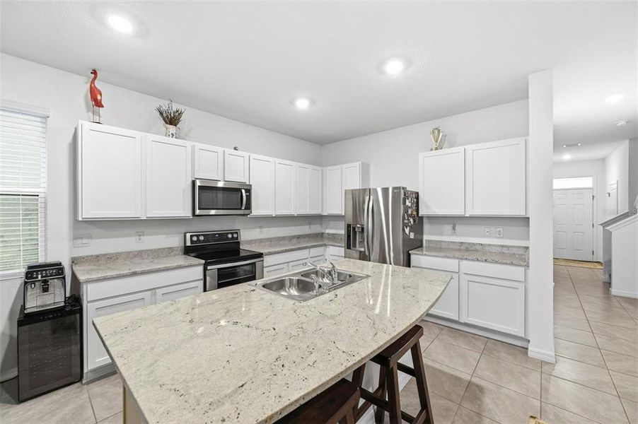 Furnished interior view inside a new home in , Apollo Beach (Image 17).