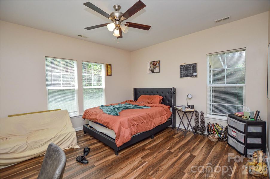 Furnished interior view inside a new home in , Lilesville (Image 9).