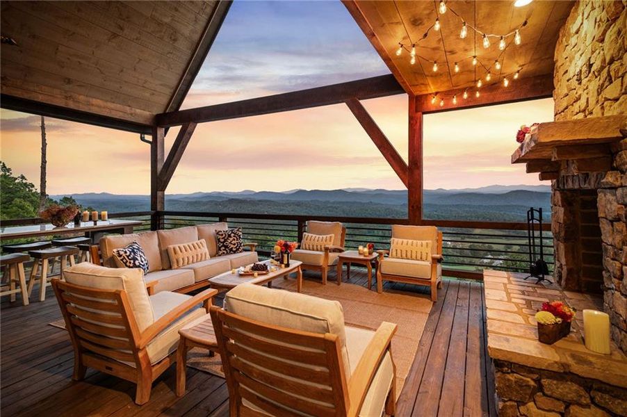Exterior details and patio area of a home in , Mineral Bluff (Image 35).