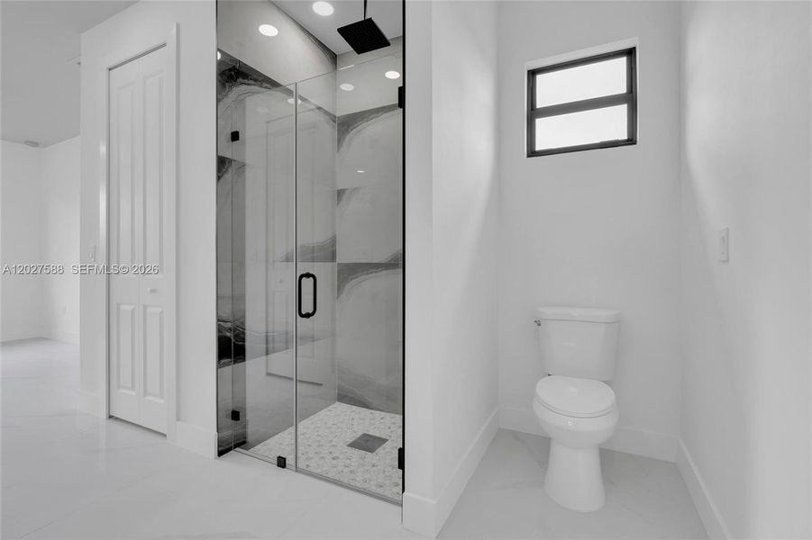Furnished interior view inside a new home in , Lehigh Acres (Image 13).