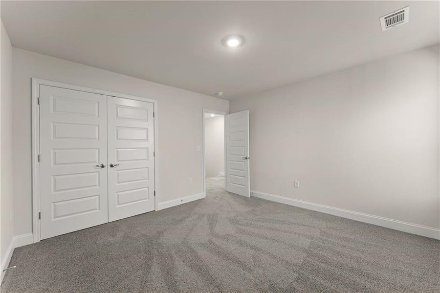 Spacious, unfurnished interior of a new home in Magnolia Villas, Cornelia (Image 33).