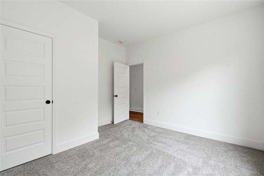 Spacious, unfurnished interior of a new home in , Mansfield (Image 30).