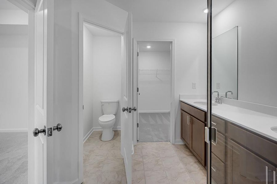 Furnished interior view inside a new home in Hampton Trace, Marietta (Image 7).