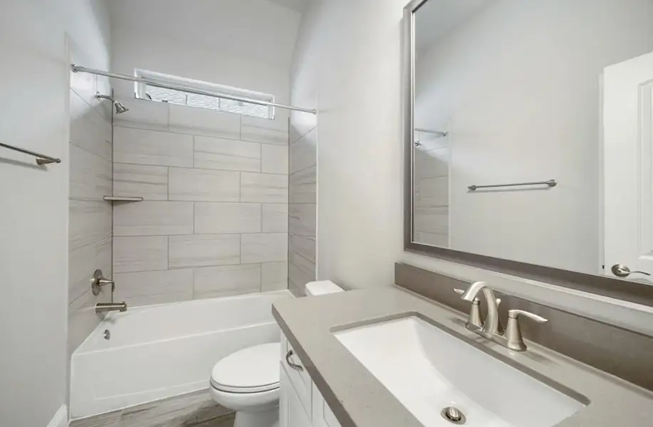 Furnished interior view inside a new home in Ellwood: Heritage Collection, Iowa Colony (Image 6). Furnished interior view inside a new home in Ellwood: Heritage Collection, Iowa Colony (Image 6).