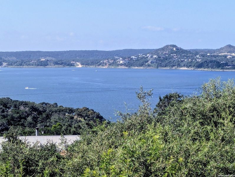 Natural landscape and outdoor views near in Canyon Lake (Image 15). Natural landscape and outdoor views near in Canyon Lake (Image 15).