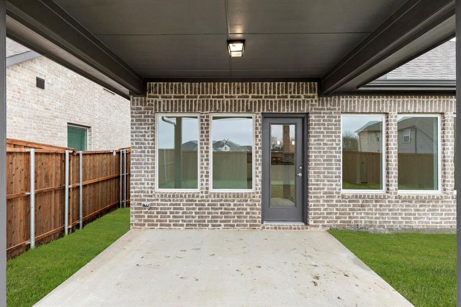 25. 2449 Wheatfield - Patio