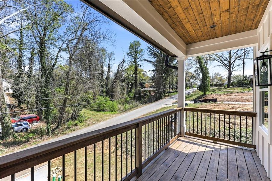 Exterior details and patio area of a home in , Gainesville (Image 22).