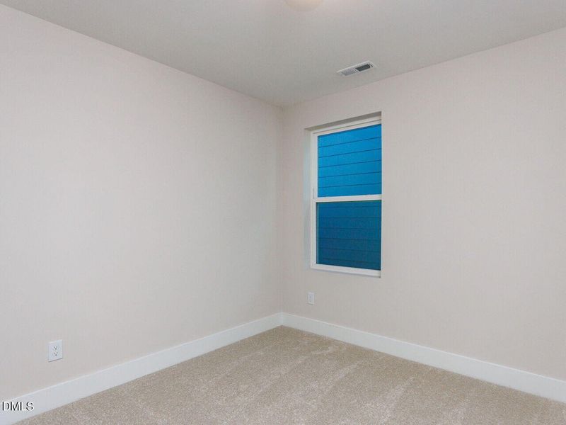 028-1280x960-bedroom