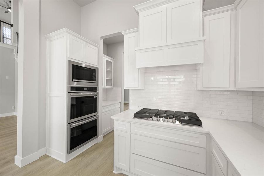 Image 33 of a home in Birdsong. Image 33 of a home in Birdsong.