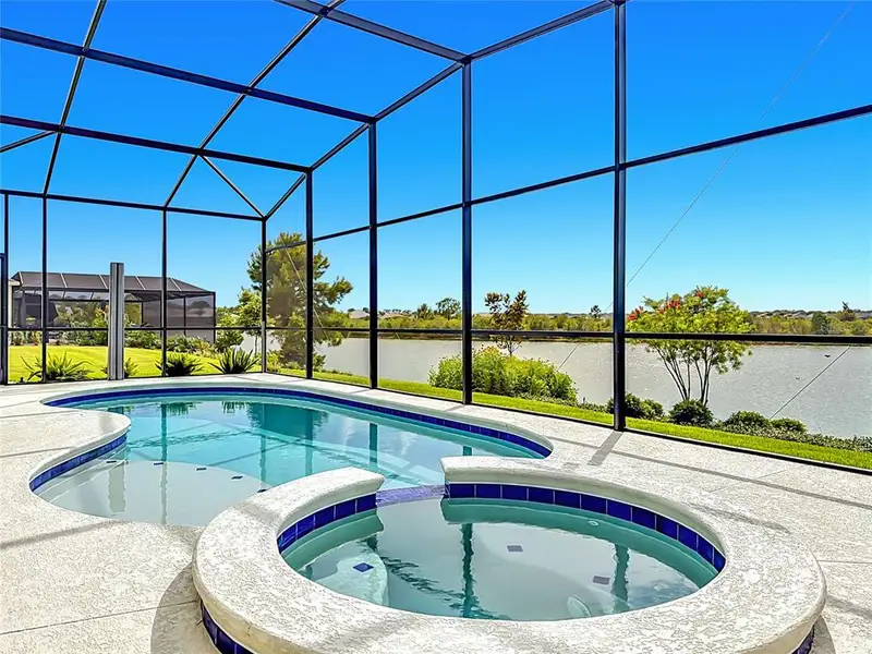 Exterior details and patio area of a home in , Mount Dora (Image 4).