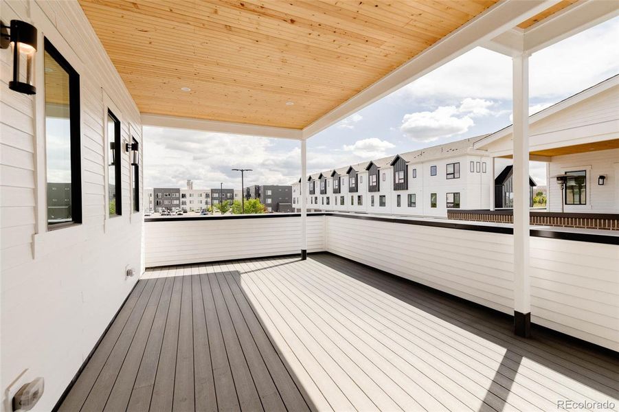 Spacious, unfurnished interior of a new home in A Line Townhomes, Denver (Image 19).