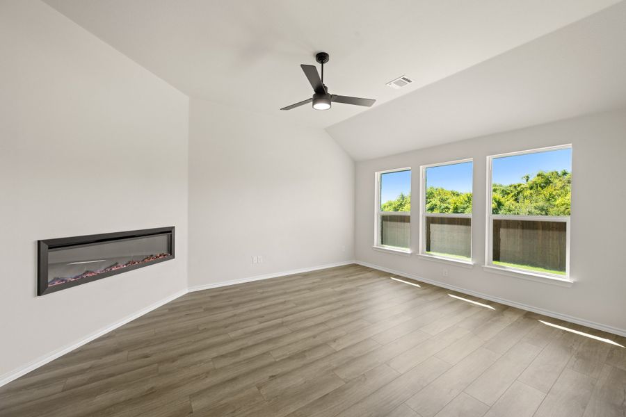Spacious, unfurnished interior of a new home in Hunters Ridge, Crowley (Image 18). Spacious, unfurnished interior of a new home in Hunters Ridge, Crowley (Image 18).