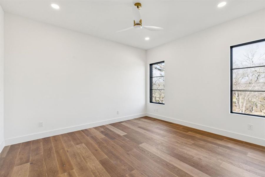 Spacious, unfurnished interior of a new home in , Dallas (Image 20).