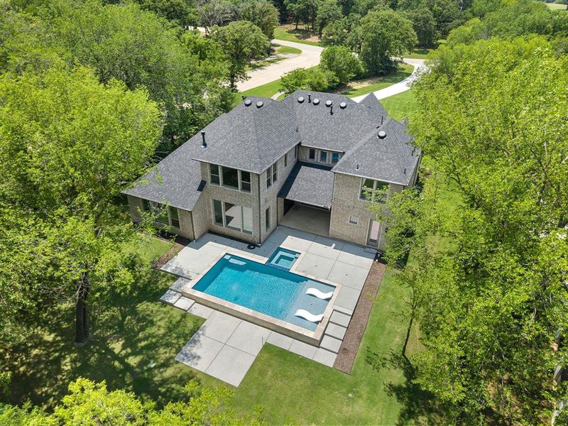 Exterior details and patio area of a home in , Keller (Image 3).