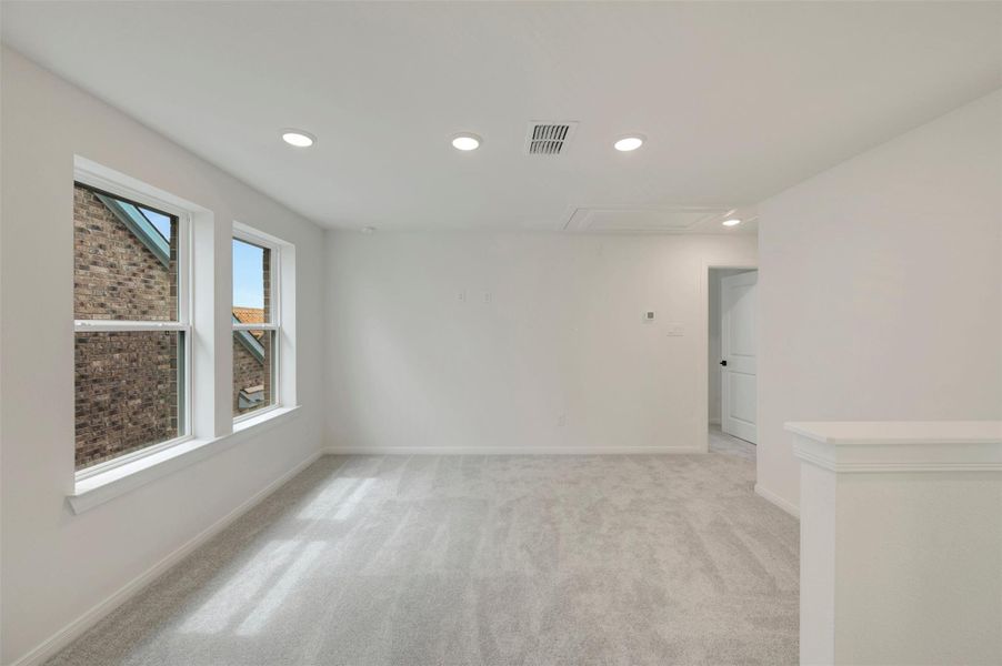 Spacious, unfurnished interior of a new home in Legacy - Retreat Collection, League City (Image 21). Spacious, unfurnished interior of a new home in Legacy - Retreat Collection, League City (Image 21).