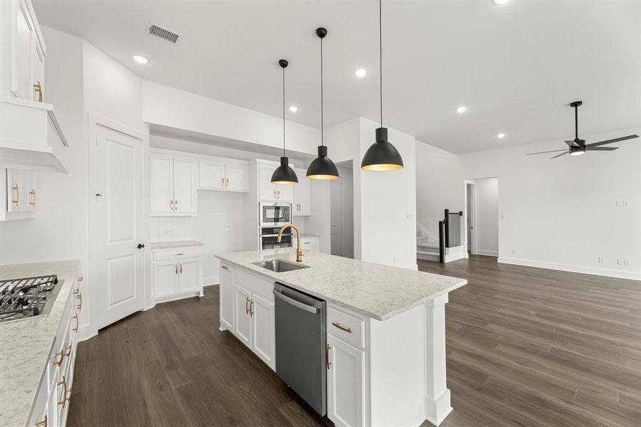 10. 4120 Seminole - Kitchen (3)