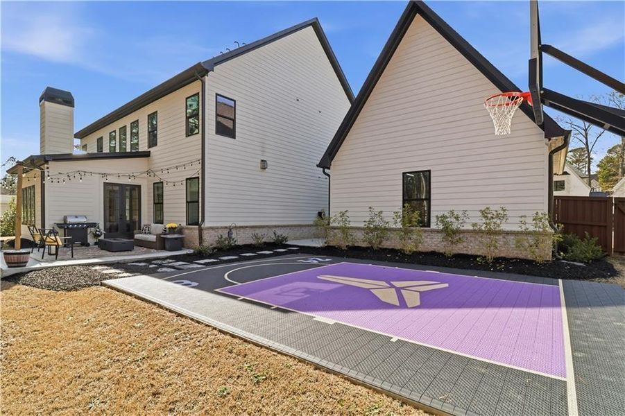 Community amenities in , Woodstock (Image 44).