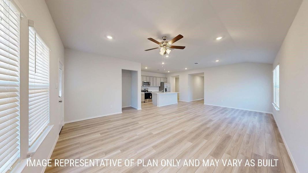 Spacious, unfurnished interior of a new home in Wilkins Valley, Brenham (Image 7).