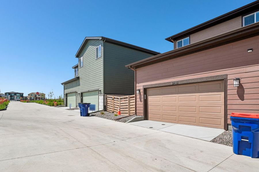 Exterior details and patio area of a home in Windler, Aurora (Image 3).