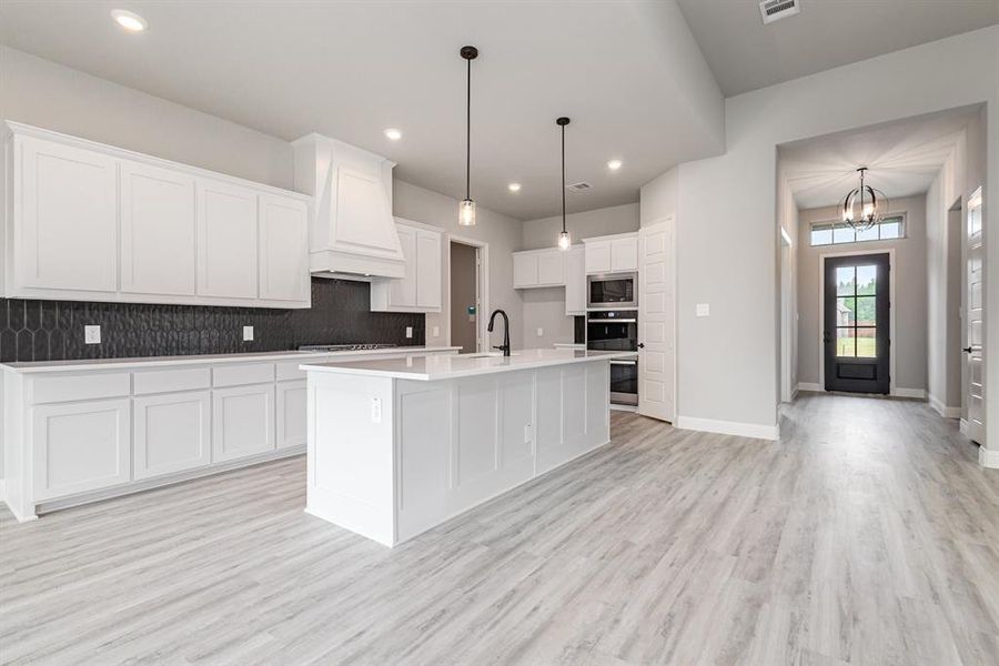 Furnished interior view inside a new home in Sagebrush Addition, Midlothian (Image 6).