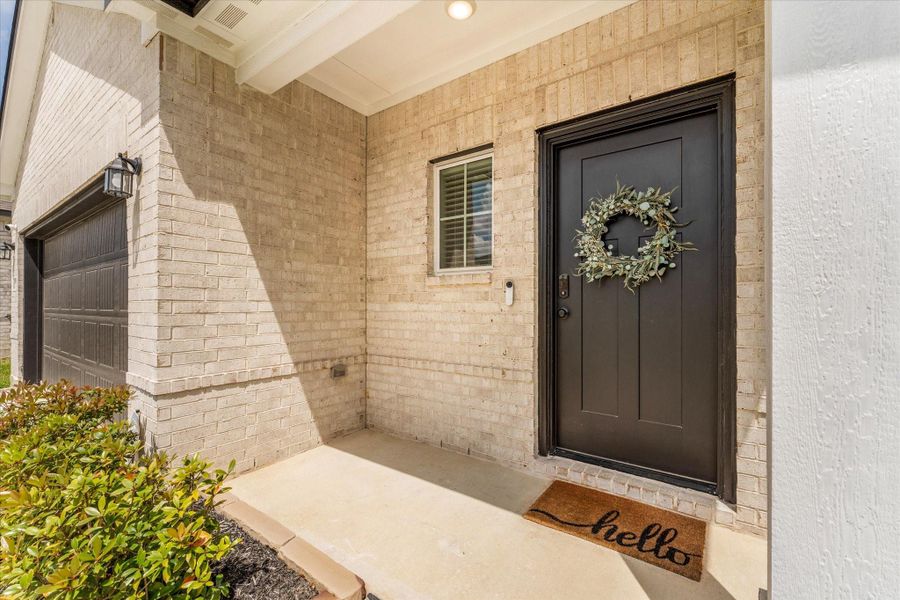 Exterior details and patio area of a home in , Magnolia (Image 19).