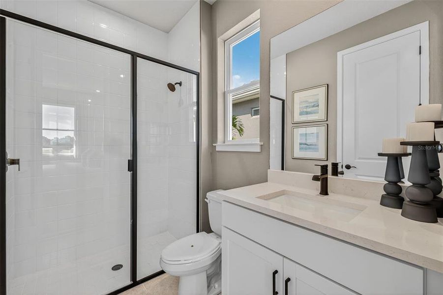 Furnished interior view inside a new home in Pasadena Ridge Master, Dade City (Image 8).