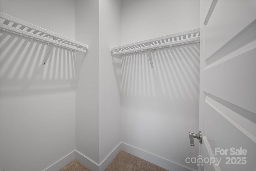 Spacious, unfurnished interior of a new home in , Asheville (Image 26).