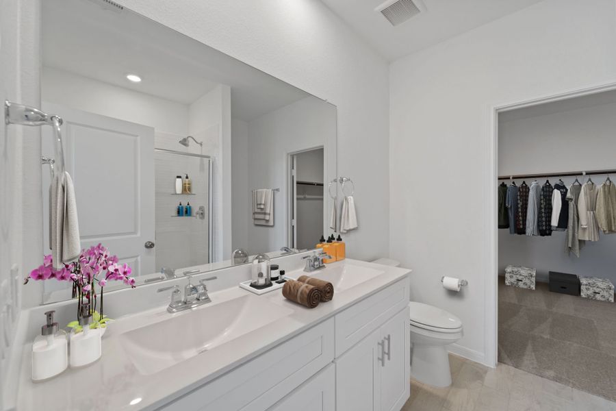 Virtually Staged Owner's Bathroom