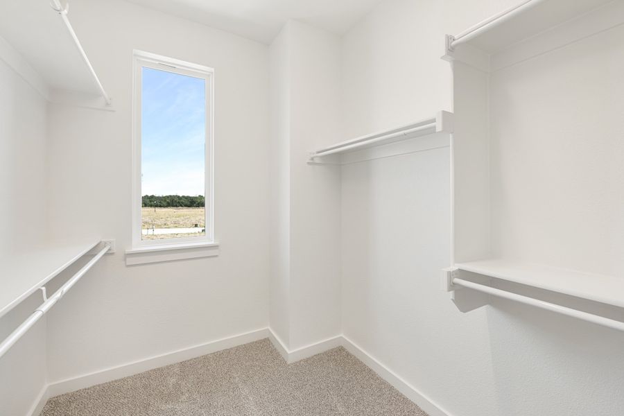 Spacious, unfurnished interior of a new home in Wildridge, Oak Point (Image 43). Spacious, unfurnished interior of a new home in Wildridge, Oak Point (Image 43).