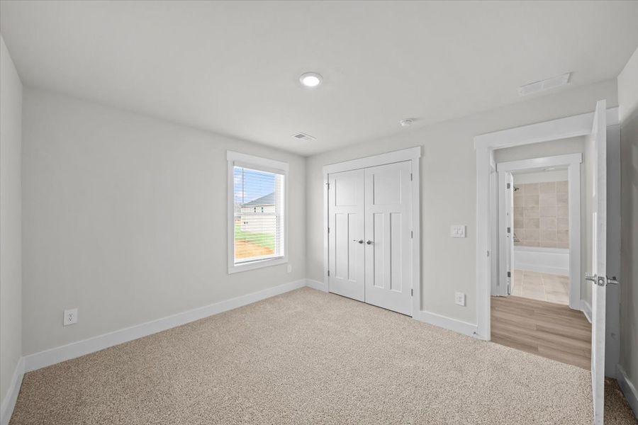 Spacious, unfurnished interior of a new home in Cedar Shoals - Signature Collection, Piedmont (Image 23).