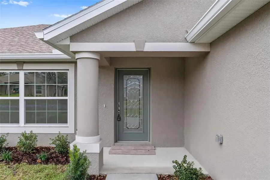 Exterior details and patio area of a home in , Weeki Wachee (Image 3). Exterior details and patio area of a home in , Weeki Wachee (Image 3).