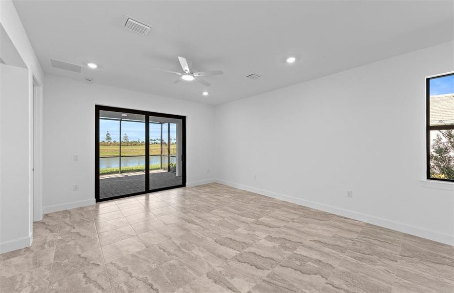 Spacious, unfurnished interior of a new home in Del Webb Catalina, Lakewood Ranch (Image 23).