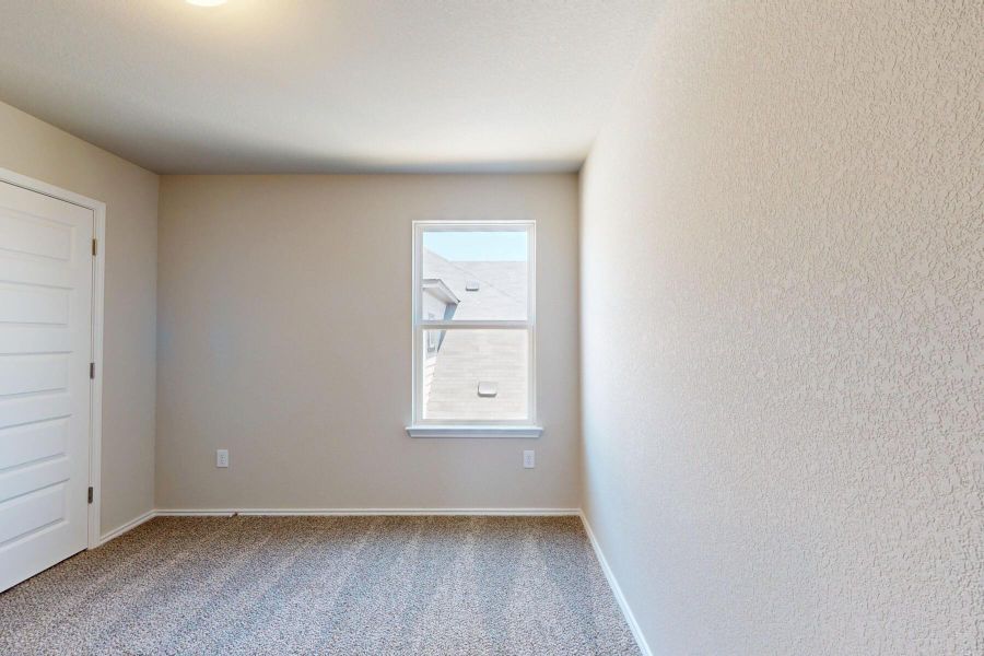 Spacious, unfurnished interior of a new home in Cascades at Onion Creek, Austin (Image 18). Spacious, unfurnished interior of a new home in Cascades at Onion Creek, Austin (Image 18).