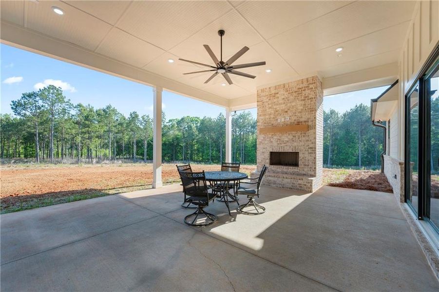 Exterior details and patio area of a home in , Nicholson (Image 26).