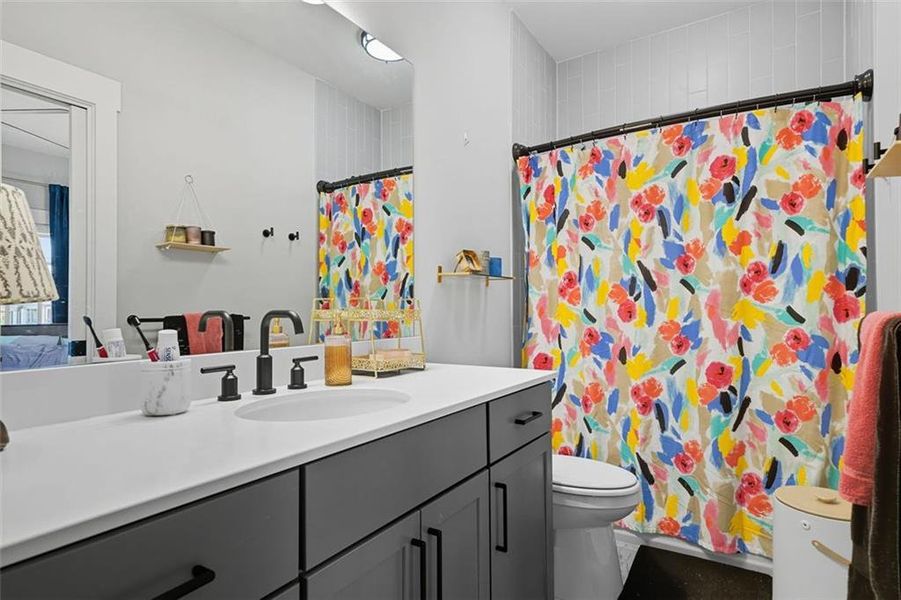 Furnished interior view inside a new home in , Woodstock (Image 31).