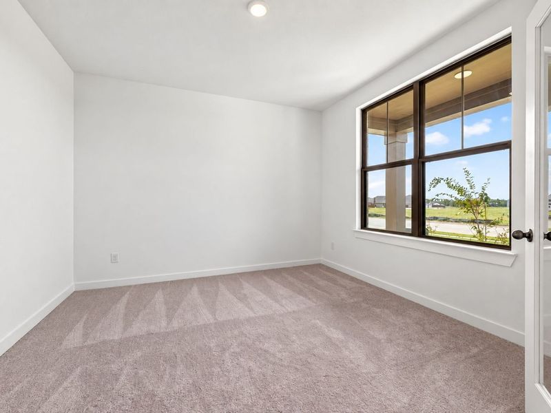 Spacious, unfurnished interior of a new home in Meadow Ridge Estates, Josephine (Image 19).