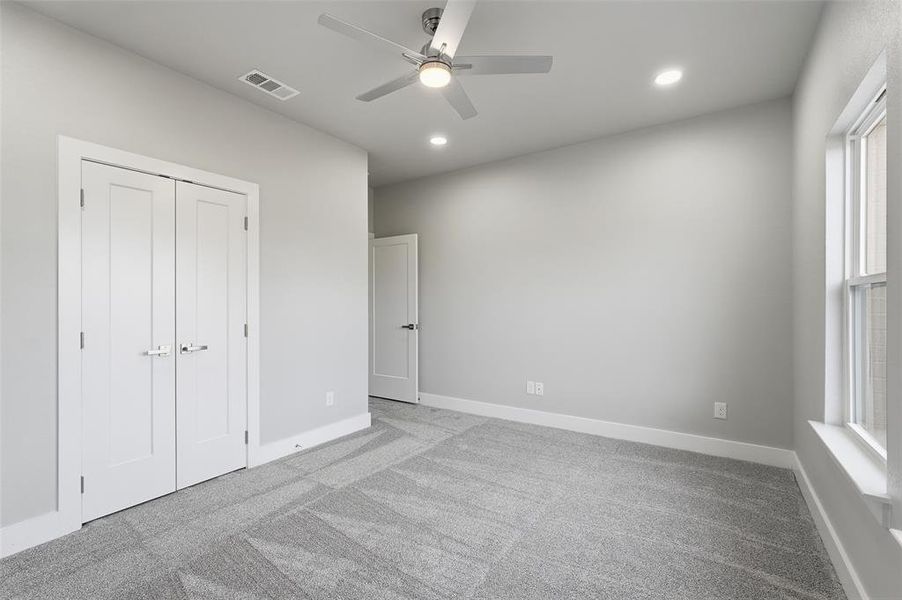 Spacious, unfurnished interior of a new home in , Corsicana (Image 28). Spacious, unfurnished interior of a new home in , Corsicana (Image 28).