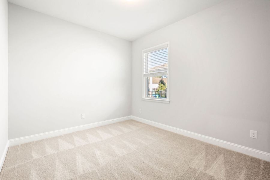 Spacious, unfurnished interior of a new home in Salem Bay, Beaufort (Image 28).